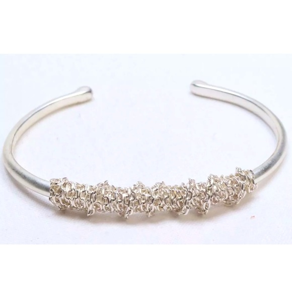 Lucky Brand Jewelry - NWOT LUCKY BRAND CHAIN WRAPPED SILVER TONE CUFF BRACELET